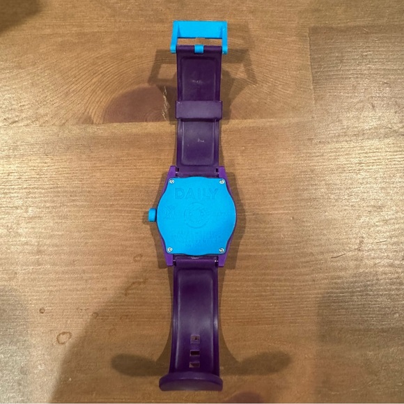 Neff “Daily” Watch / Lightly Used - Picture 4 of 4